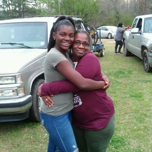 Meet your Posher, Myra